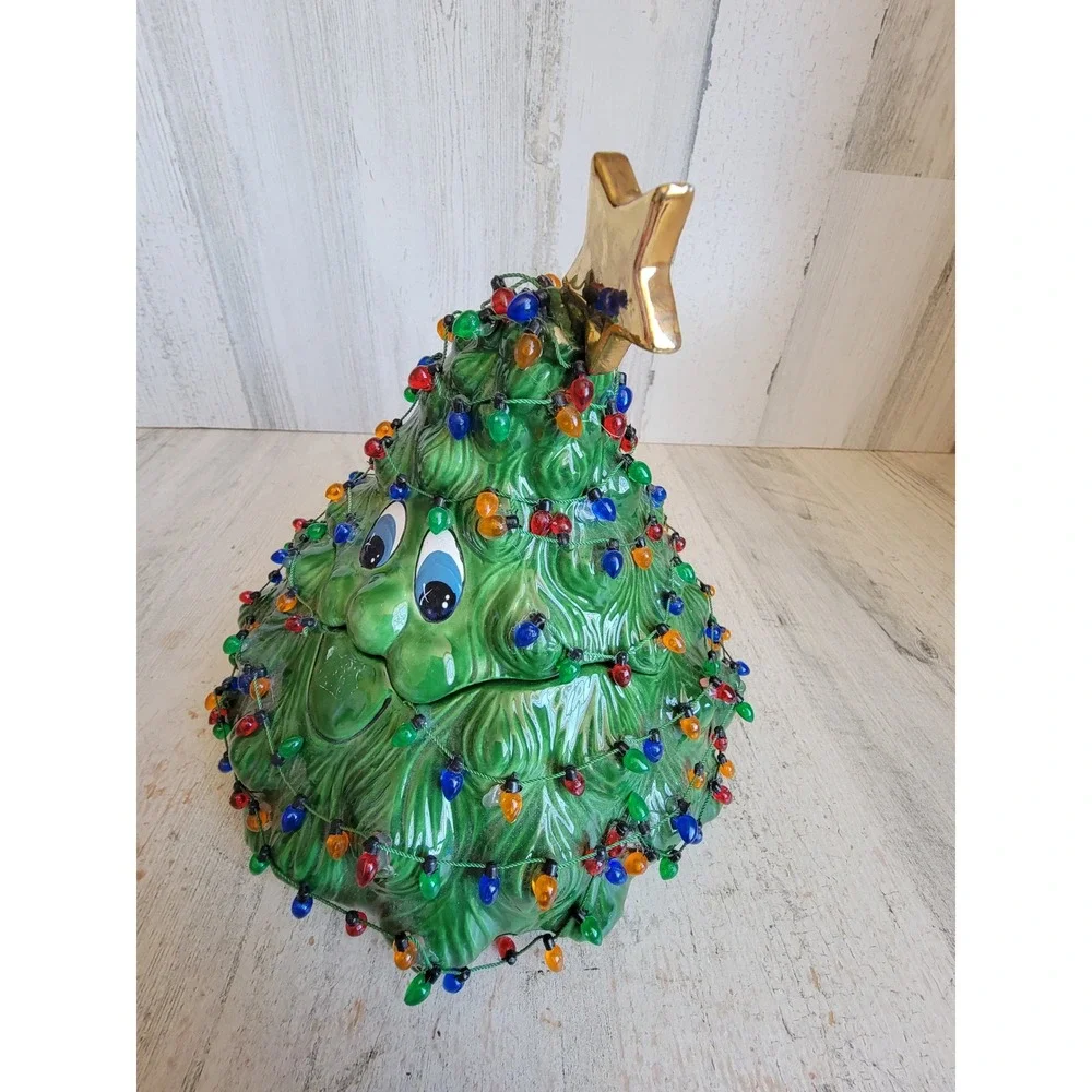Vintage scioto tree container anthropomorphic xmas ceramic home